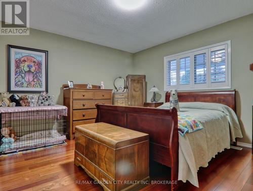 48 Mcdonald Avenue, Thorold, ON - Indoor Photo Showing Bedroom