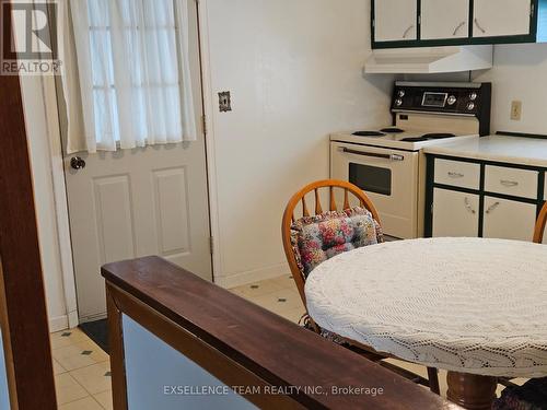 321 St Felix Street, Cornwall, ON - Indoor Photo Showing Kitchen