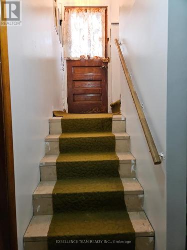 321 St Felix Street, Cornwall, ON - Indoor Photo Showing Other Room