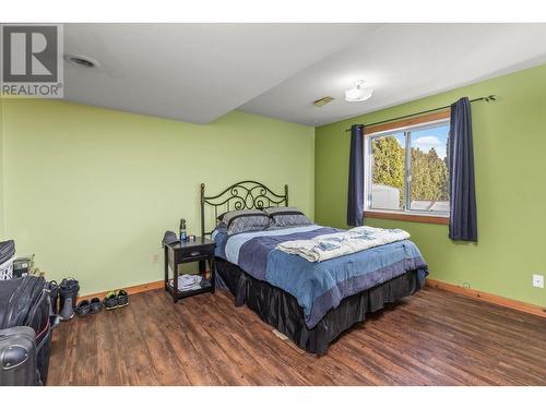 2125 Shamrock Drive, West Kelowna, BC - Indoor Photo Showing Bedroom