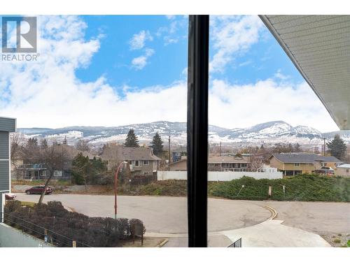 450 All Star Court Unit# 316, Kelowna, BC - Outdoor With View