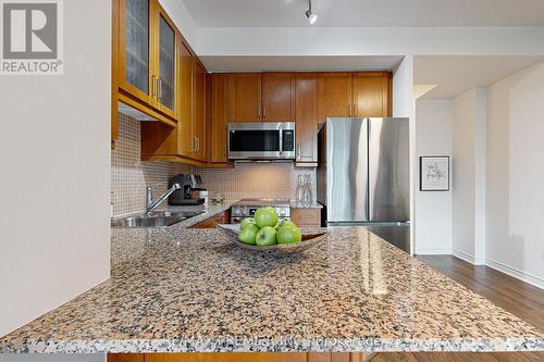 1002 - 60 Byng Avenue W, Toronto, ON - Indoor Photo Showing Kitchen