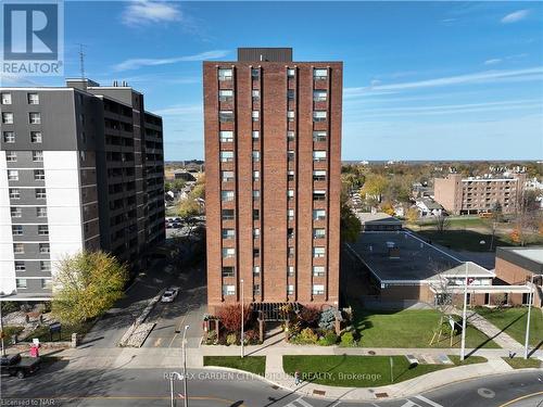 804 - 141 Church Street, St. Catharines (451 - Downtown), ON - Outdoor With Facade