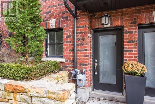 64 - 71 Elder Avenue, Toronto, ON - Outdoor