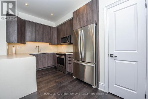 64 - 71 Elder Avenue, Toronto, ON - Indoor Photo Showing Kitchen