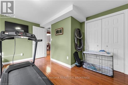 851 Carl Road, Welland (765 - Cooks Mills), ON - Indoor Photo Showing Gym Room