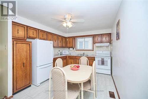 27 Quinn Avenue, Hamilton (Quinndale), ON - Indoor Photo Showing Other Room