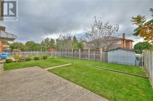 27 Quinn Avenue, Hamilton (Quinndale), ON - Outdoor With Backyard