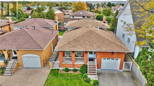 27 Quinn Avenue, Hamilton (Quinndale), ON - Outdoor With Facade