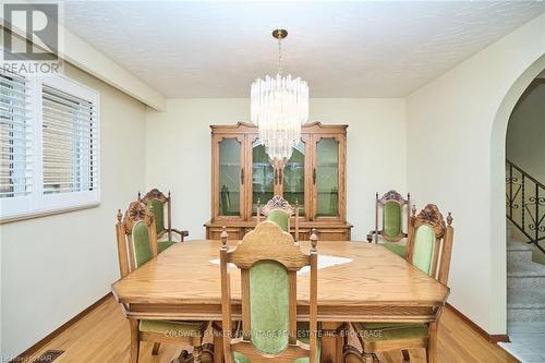 27 Quinn Avenue, Hamilton (Quinndale), ON - Indoor Photo Showing Dining Room