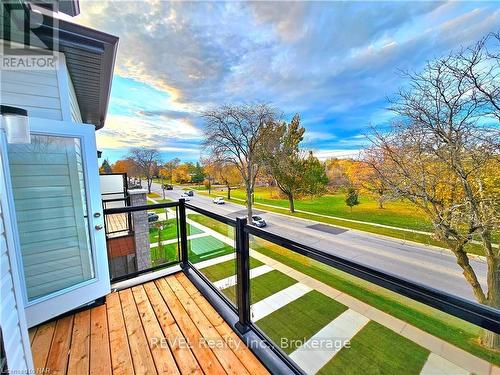 40 Sidney Rose, St. Catharines (461 - Glendale/Glenridge), ON - Outdoor