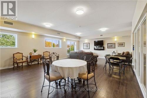 221 - 4644 Pettit Avenue Avenue, Niagara Falls (212 - Morrison), ON - Indoor Photo Showing Dining Room