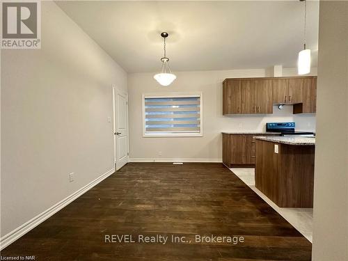 83 Hildred Street, Welland (773 - Lincoln/Crowland), ON - Indoor Photo Showing Other Room