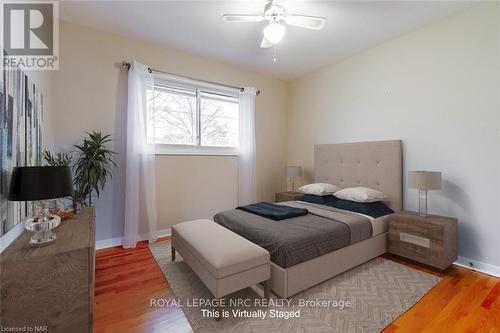 535 Alan Avenue, Welland (769 - Prince Charles), ON - Indoor Photo Showing Bedroom