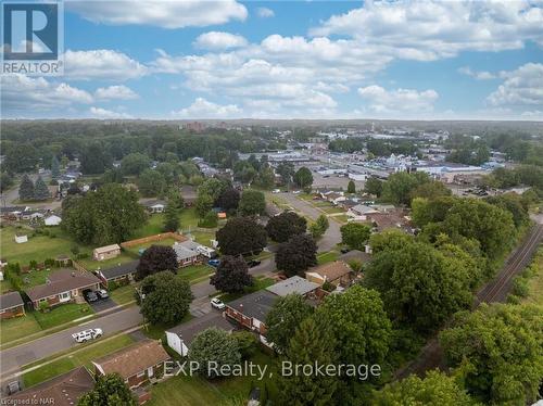 6326 Doreen Drive, Niagara Falls (212 - Morrison), ON - Outdoor With View