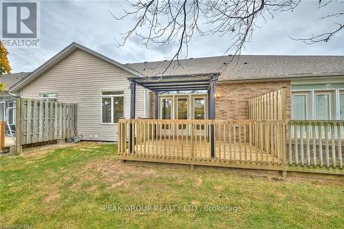 15 - 5200 Dorchester Road, Niagara Falls (212 - Morrison), ON - Outdoor With Deck Patio Veranda