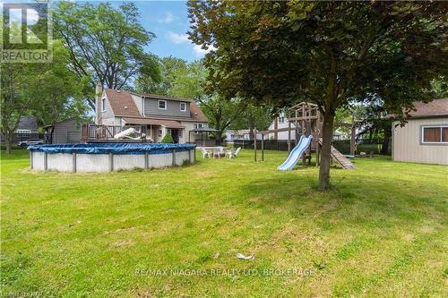 7988 Watson Street, Niagara Falls (213 - Ascot), ON - Outdoor With Above Ground Pool With Backyard