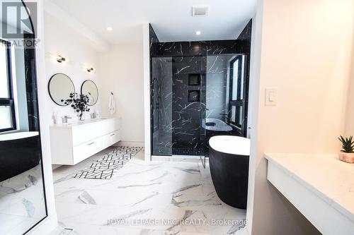 82 Ivy Crescent, Thorold (558 - Confederation Heights), ON - Indoor Photo Showing Bathroom