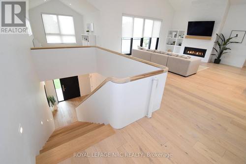 82 Ivy Crescent, Thorold (558 - Confederation Heights), ON - Indoor Photo Showing Other Room With Fireplace