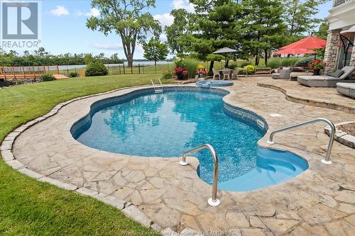 318 Crystal Bay Drive, Amherstburg, ON - Outdoor With In Ground Pool With Backyard