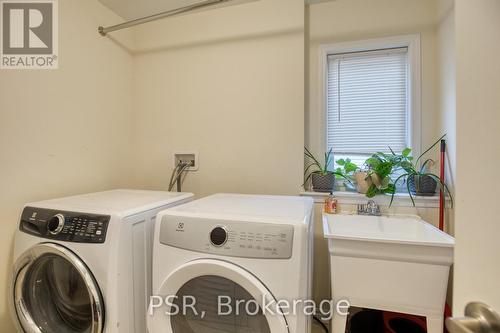 120 Watermill Street, Kitchener, ON - Indoor Photo Showing Laundry Room