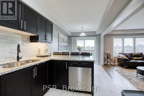 120 Watermill Street, Kitchener, ON - Indoor Photo Showing Kitchen With Double Sink With Upgraded Kitchen