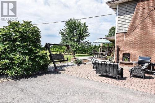 155 East West Line Road, Niagara-On-The-Lake (102 - Lakeshore), ON - Outdoor