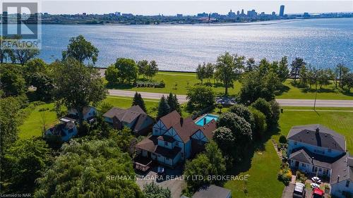 140 Lakeshore Road, Fort Erie (333 - Lakeshore), ON - Outdoor With Body Of Water With View