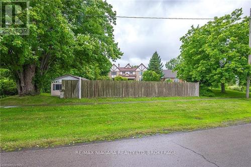 140 Lakeshore Road, Fort Erie (333 - Lakeshore), ON - Outdoor