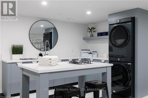 413 Queenston Road, Niagara-On-The-Lake (104 - Rural), ON - Indoor Photo Showing Laundry Room