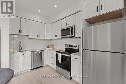 2 Bedroom - 57 Carlisle Street, St. Catharines (451 - Downtown), ON - Indoor Photo Showing Kitchen With Stainless Steel Kitchen