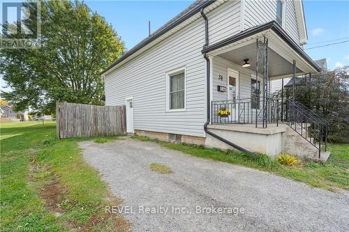 34 Tasker Street, St. Catharines (450 - E. Chester), ON - Outdoor