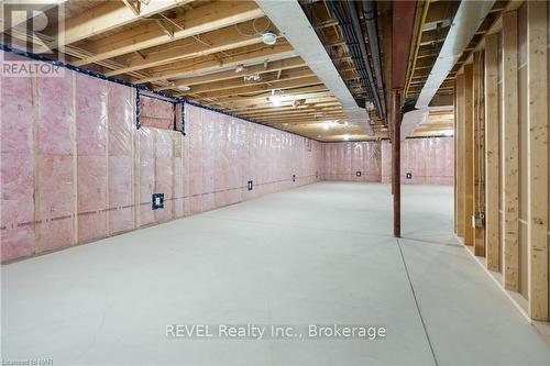 494 Vine Street, St. Catharines (442 - Vine/Linwell), ON - Indoor Photo Showing Basement