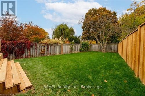 494 Vine Street, St. Catharines (442 - Vine/Linwell), ON - Outdoor With Backyard