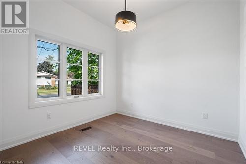 494 Vine Street, St. Catharines (442 - Vine/Linwell), ON - Indoor Photo Showing Other Room