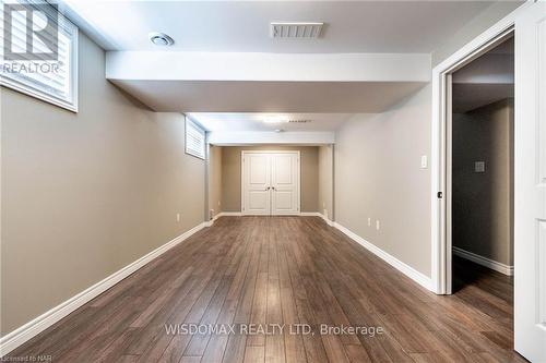 8 Berkshire Drive, St. Catharines (444 - Carlton/Bunting), ON - Indoor Photo Showing Other Room