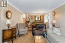 14 Valley Road, St. Catharines (458 - Western Hill), ON  - Indoor Photo Showing Living Room 