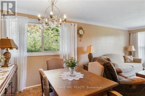 14 Valley Road, St. Catharines (458 - Western Hill), ON - Indoor Photo Showing Dining Room