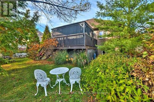 18 Martha Court, Pelham (664 - Fenwick), ON - Outdoor With Deck Patio Veranda