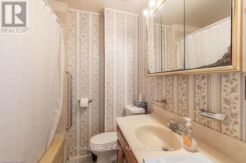 154 Dalhousie Avenue, St. Catharines (438 - Port Dalhousie), ON - Indoor Photo Showing Bathroom