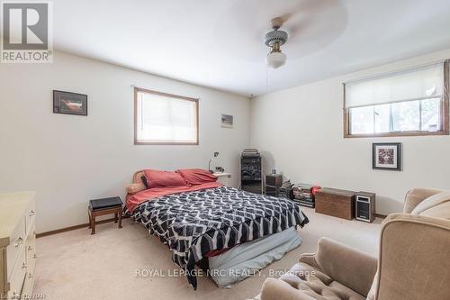 154 Dalhousie Avenue, St. Catharines (438 - Port Dalhousie), ON - Indoor Photo Showing Bedroom