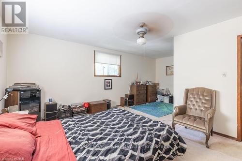 154 Dalhousie Avenue, St. Catharines (438 - Port Dalhousie), ON - Indoor Photo Showing Bedroom