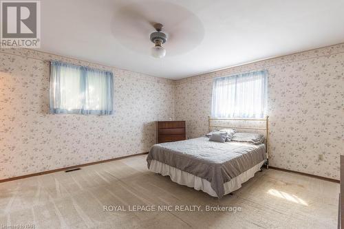 154 Dalhousie Avenue, St. Catharines (438 - Port Dalhousie), ON - Indoor Photo Showing Bedroom