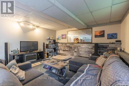 154 Dalhousie Avenue, St. Catharines (438 - Port Dalhousie), ON - Indoor Photo Showing Other Room