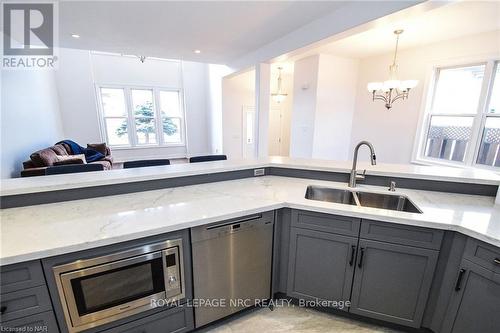 6 Gertrude Street, St. Catharines (438 - Port Dalhousie), ON - Indoor Photo Showing Kitchen With Double Sink