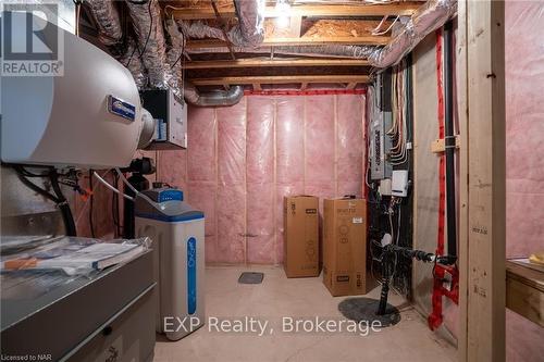 25 Andrew Lane, Thorold (562 - Hurricane/Merrittville), ON - Indoor Photo Showing Basement