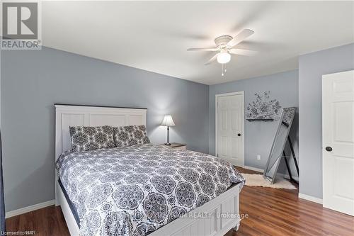 550 Albany Street, Fort Erie (333 - Lakeshore), ON - Indoor Photo Showing Bedroom