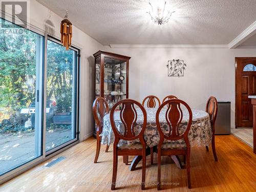 1704 Oberon Crescent, Mississauga, ON - Indoor Photo Showing Dining Room