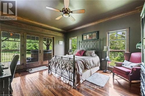 3111 Faywell Road, Thorold (559 - Cataract Road), ON - Indoor Photo Showing Bedroom