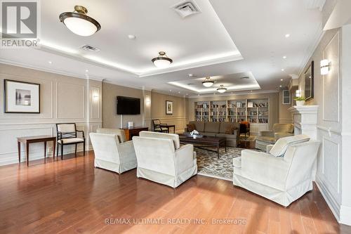 #1008 - 2 Clairtrell Road, Toronto, ON - Indoor Photo Showing Living Room